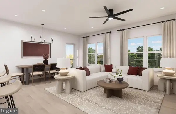 9475b Sprague Ave #6, FAIRFAX, VA 22031