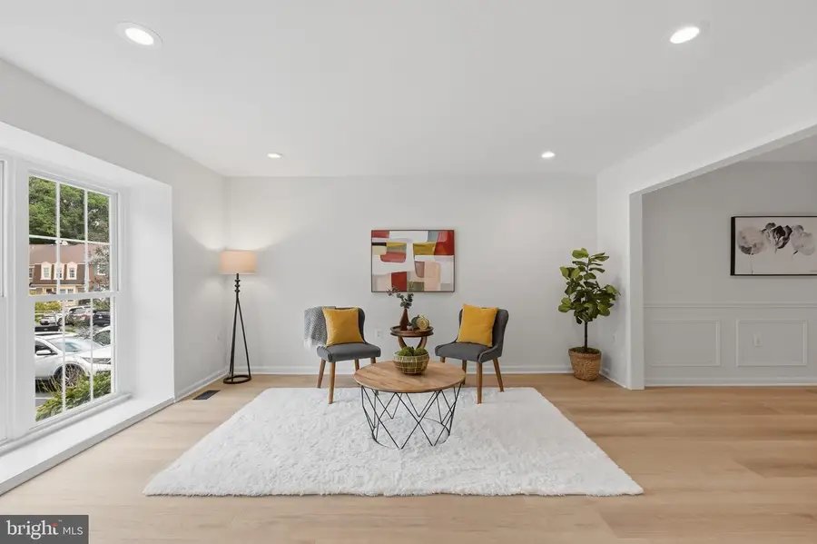 6351 Buffie Ct, Burke, VA 22015 - #3