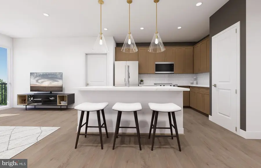 9475b Sprague Ave #10, Fairfax, VA 22031 - #2