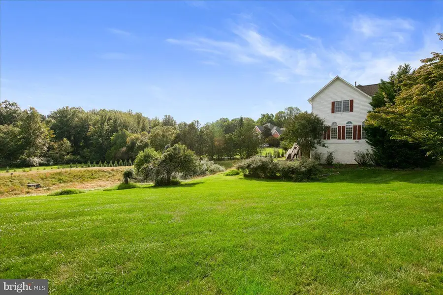 2617 Sledding Hill Rd, Oakton, VA 22124 - #3