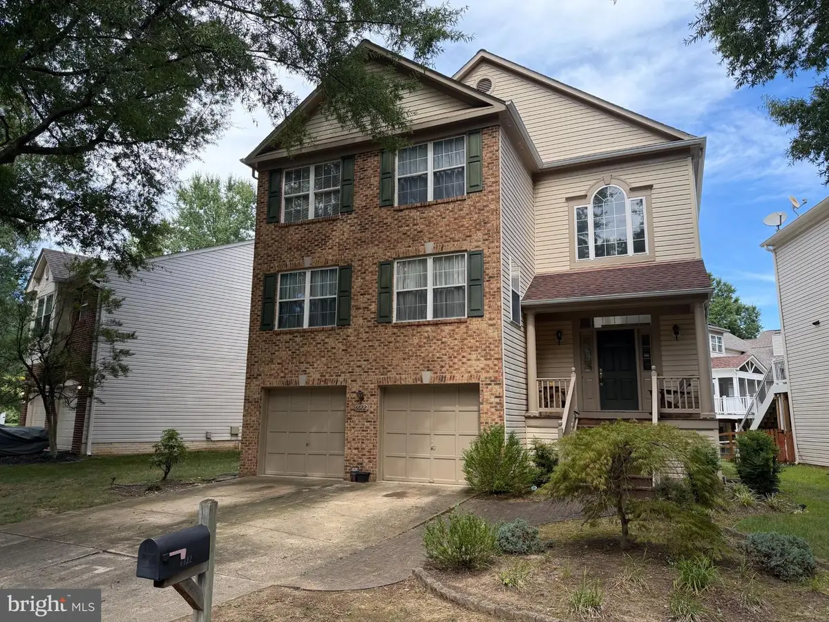 6622 Castle Bar Ct, Alexandria, VA 22315 - #1