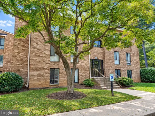 2300 Freetown Ct #2b, RESTON, VA 20191