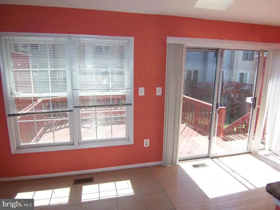 7051 Chesley Search Way, Alexandria, VA 22315 - #2