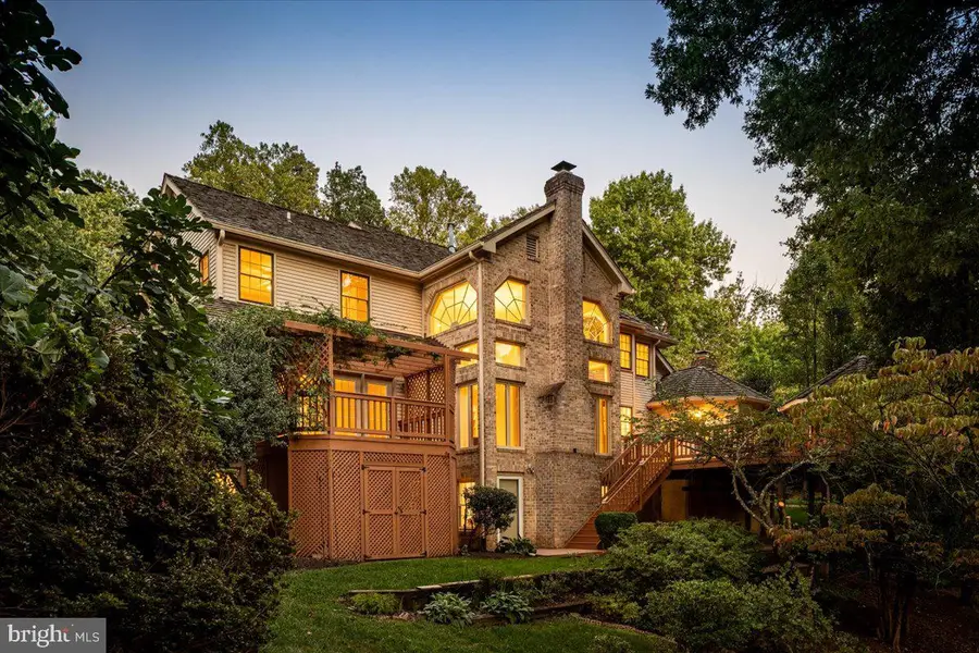1358 Lake Forest Ct, Reston, VA 20194 - #3