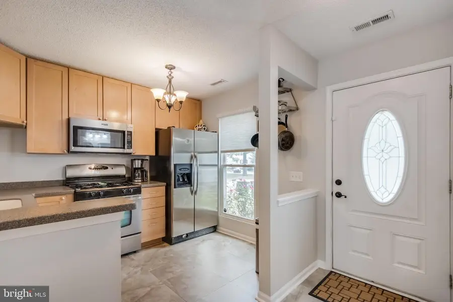 6500 Old Carriage Dr, Alexandria, VA 22315 - #3
