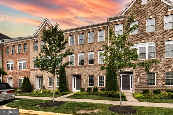 3160 Yeager Dr, HERNDON, VA 20171