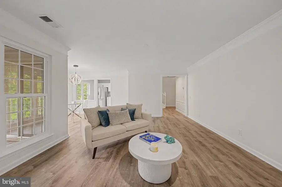 9254 Cardinal Forest Ln #302, Lorton, VA 22079 - #3