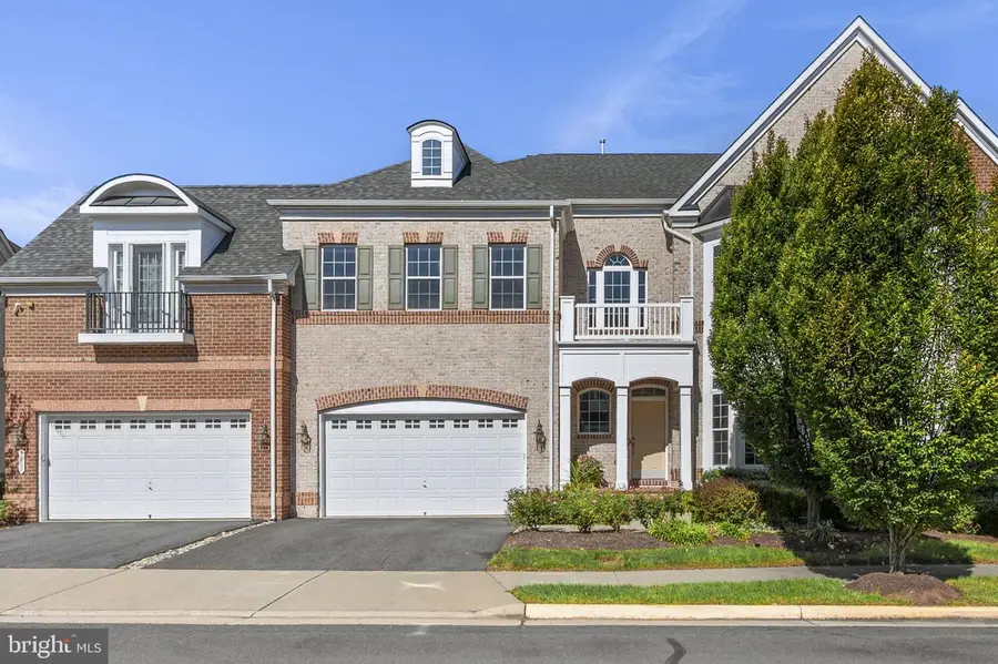 3886 Billberry Dr, Fairfax, VA 22033 - #3