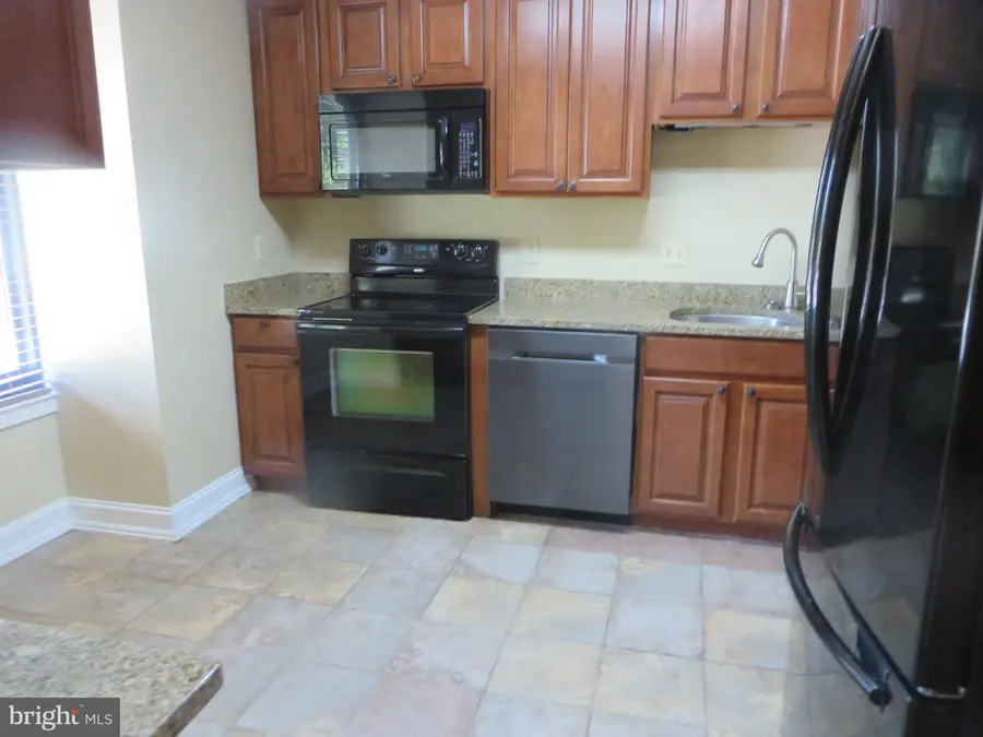 6896 Deer Run Dr, Alexandria, VA 22306 - #2