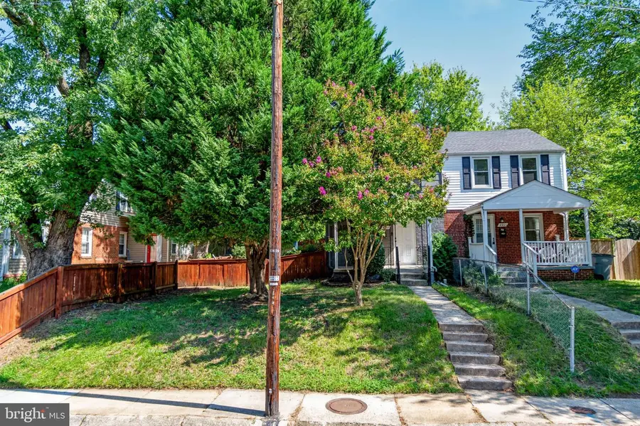 5933 Williamsburg Rd, Alexandria, VA 22303 - #2