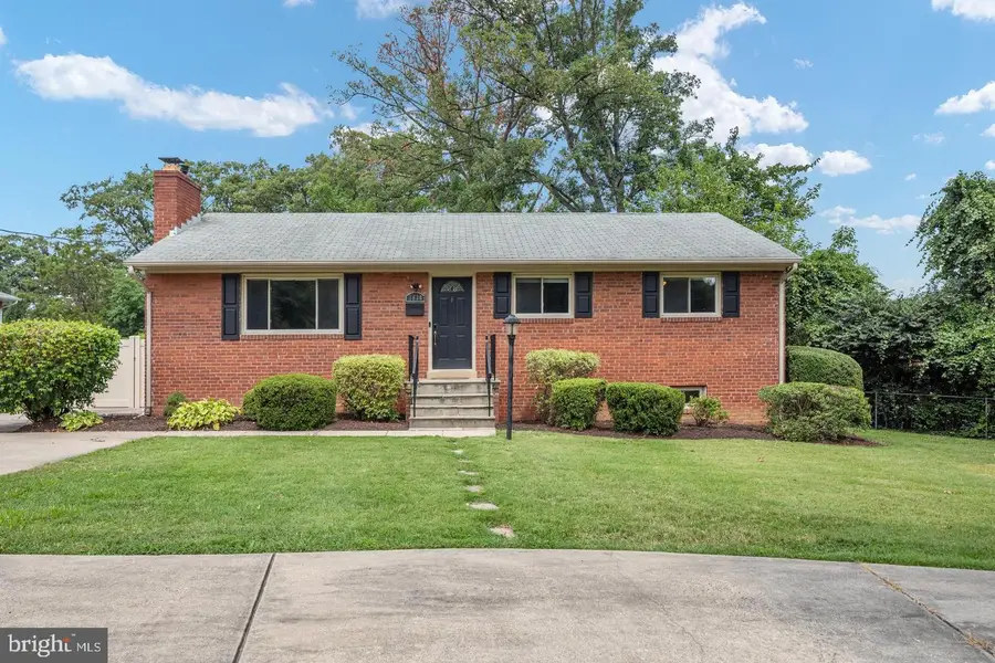 6630 S Kings Hwy, Alexandria, VA 22306 - #2