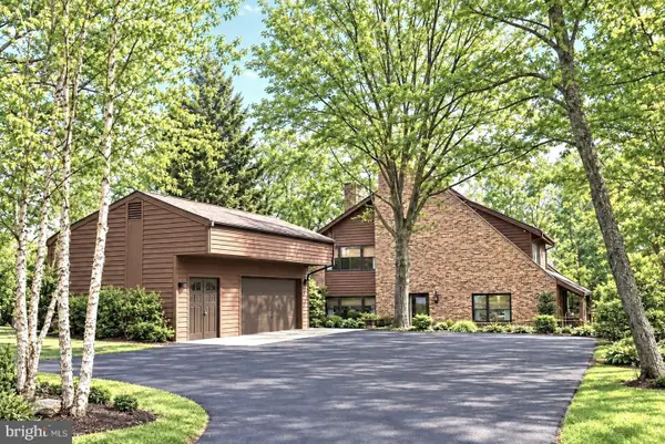 2249 Hunter Mill Rd, VIENNA, VA 22181
