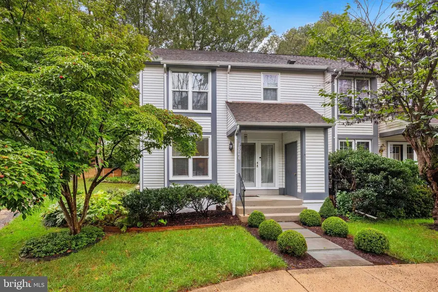 10046 Beacon Pond Ln, Burke, VA 22015 - #2
