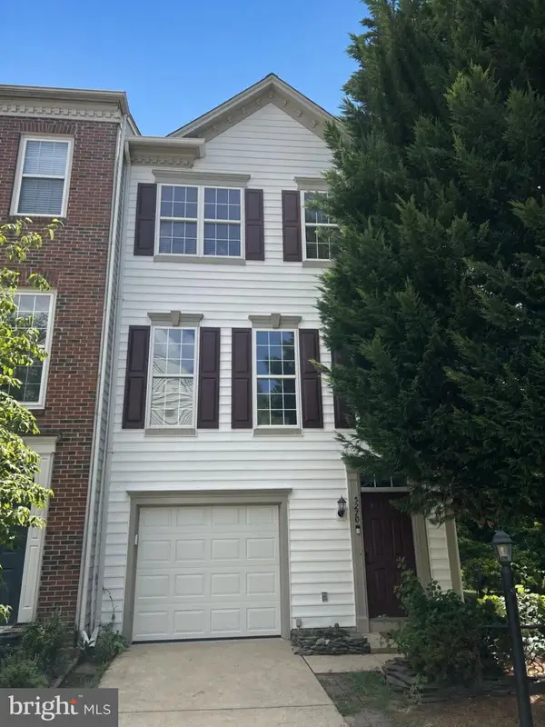 5270 Kestrel Crossing Dr, ALEXANDRIA, VA 22312