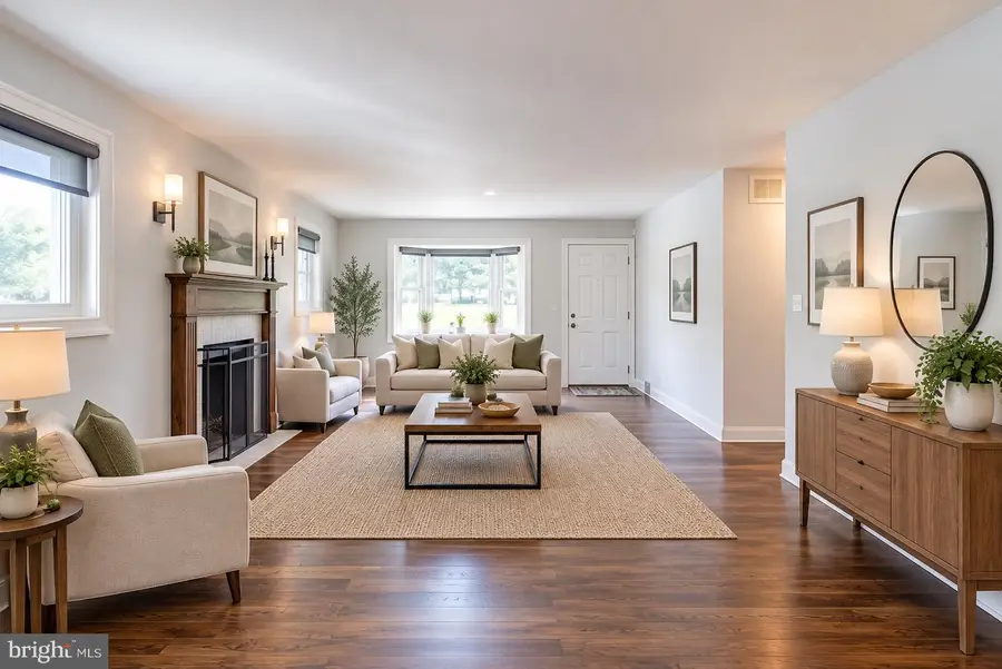 3222 Dye Dr, Falls Church, VA 22042 - #2