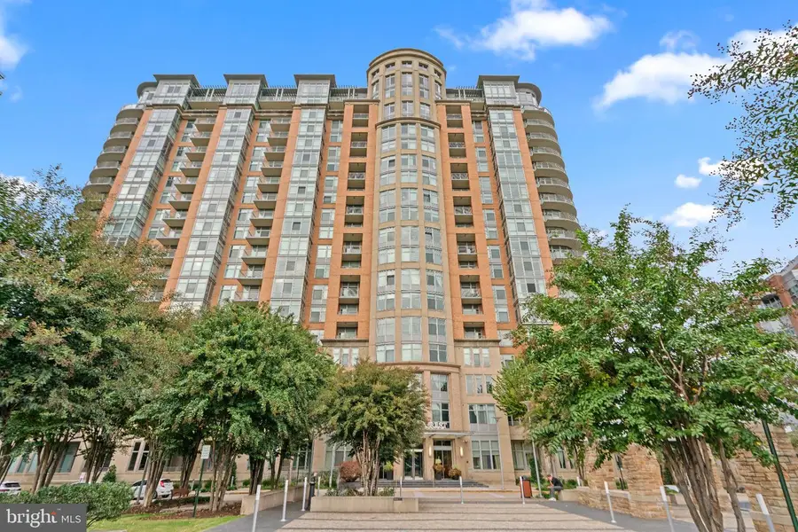 8220 Crestwood Heights Dr #1615, McLean, VA 22102 - #2
