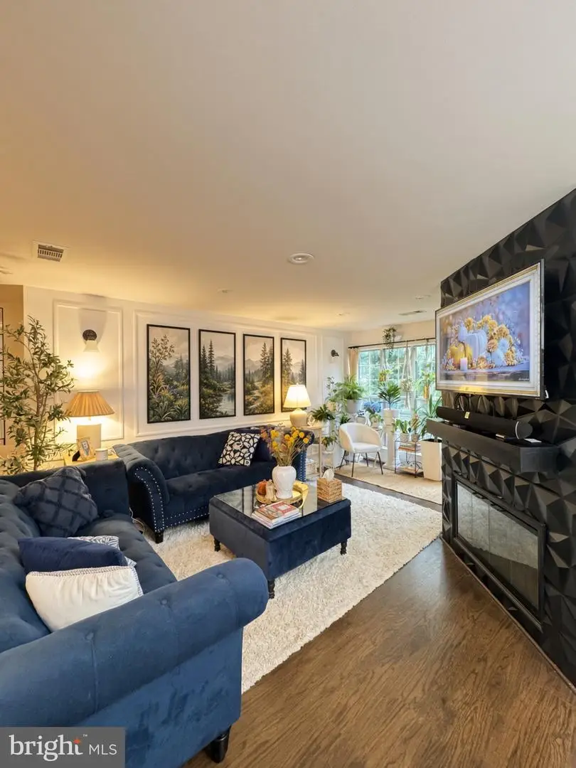12003 Golf Ridge Ct #202, Fairfax, VA 22033 - #2