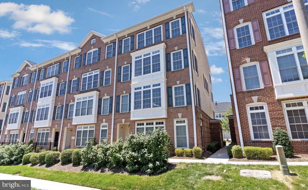 4679 Eggleston Ter #242, Fairfax, VA 22030 - #1