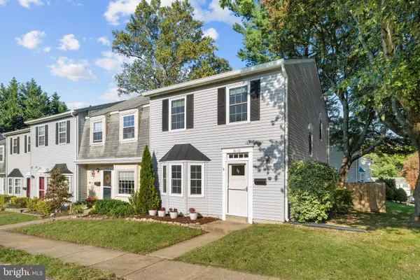 6110 Hillside Rd, SPRINGFIELD, VA 22152