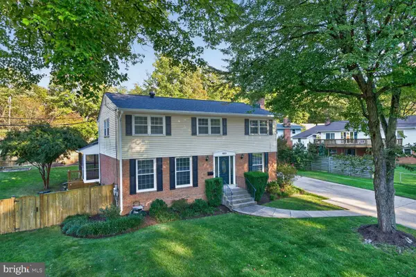 5931 Thomas Dr, SPRINGFIELD, VA 22150