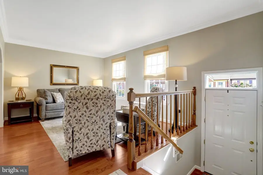 5978 Wescott Hills Way, Alexandria, VA 22315 - #3
