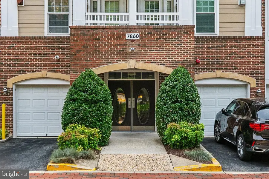7860 Rolling Woods Ct #201, Springfield, VA 22152 - #2