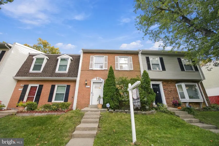 6315 Hillary Ct, Alexandria, VA 22315 - #2