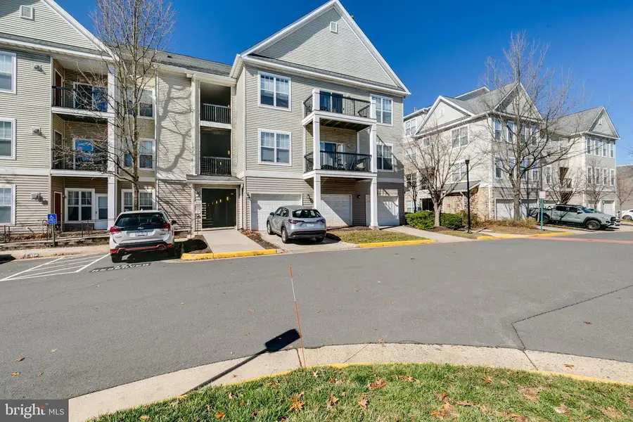 5124-c Brittney Elyse Cir #c, Centreville, VA 20120 - #2