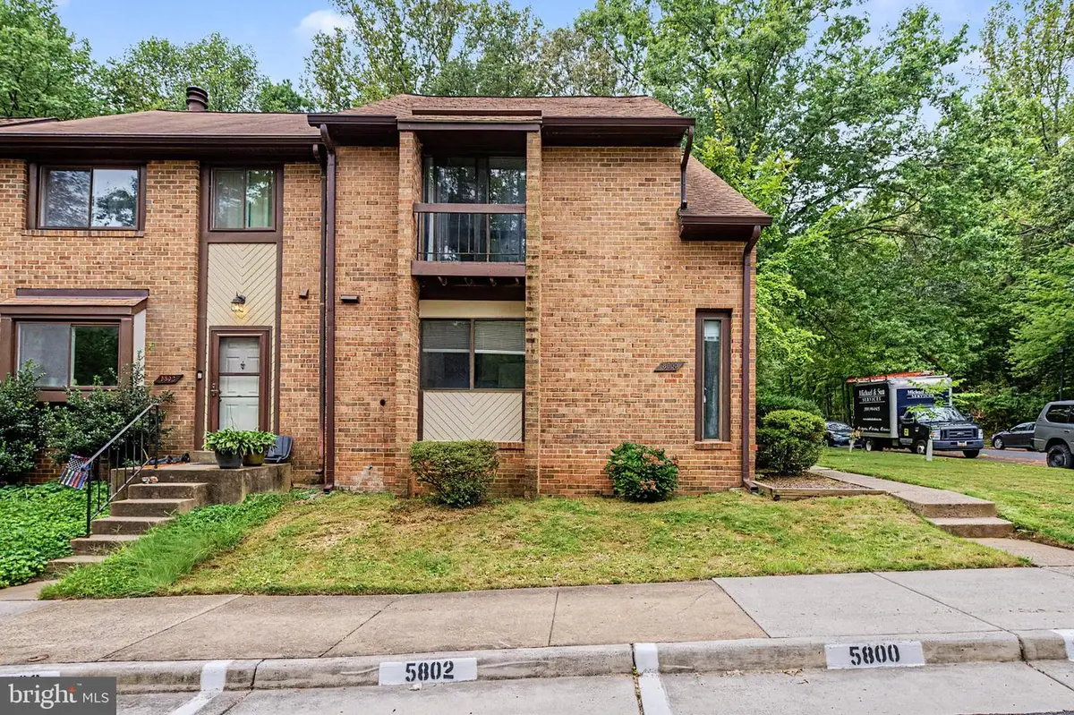 5800 Jacksons Oak Ct, Burke, VA 22015 - #1