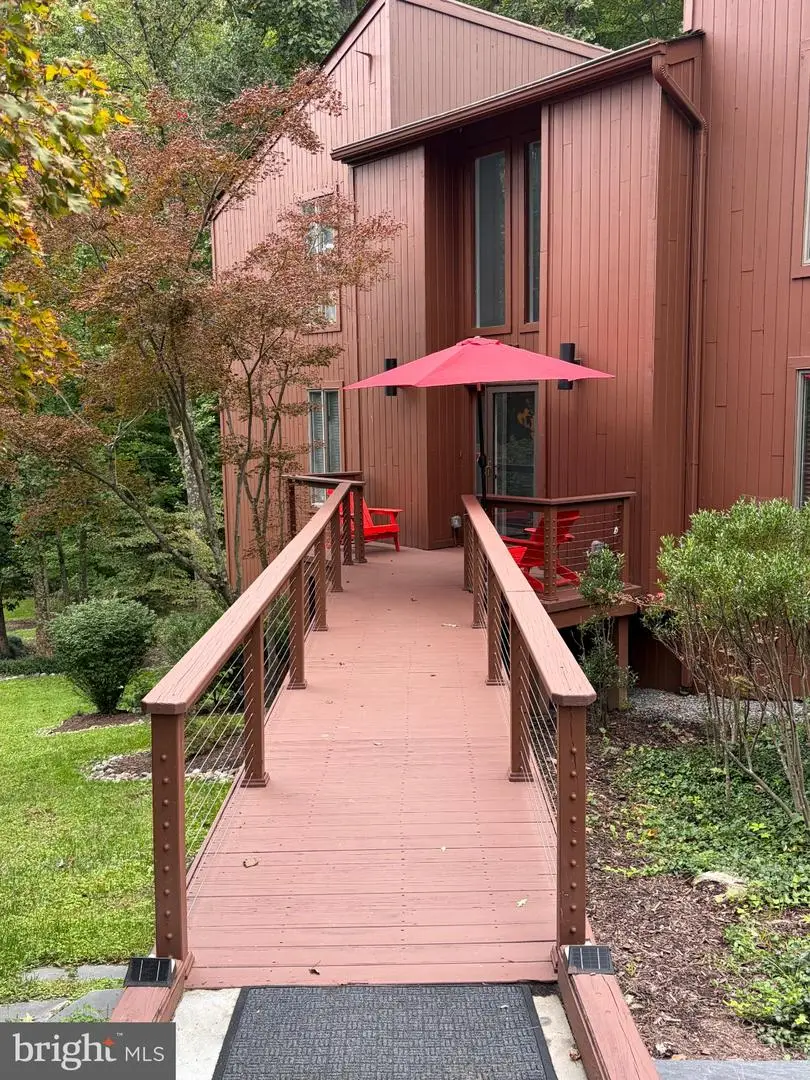 6133 Franklin Park Rd, McLean, VA 22101 - #3