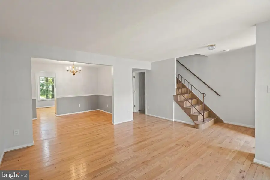 9438 Cloverdale Ct, Burke, VA 22015 - #3
