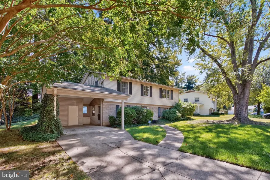 6105 Fernleigh Blvd, Springfield, VA 22152 - #2