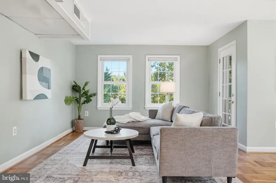 6723 W Wakefield Dr #b1, Alexandria, VA 22307 - #3