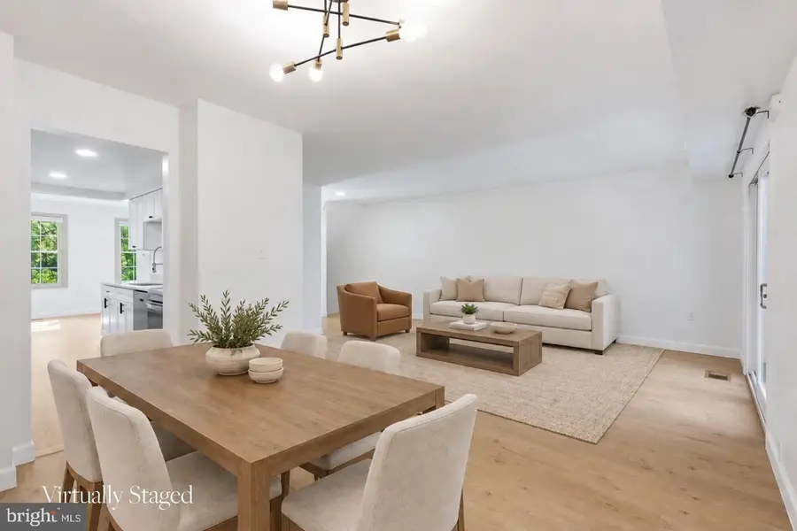 5872 Kara Pl, Burke, VA 22015 - #2
