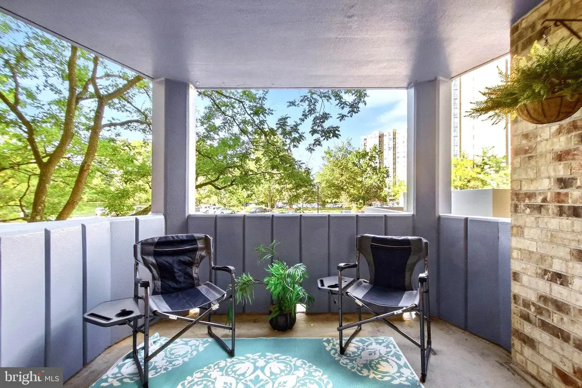 5902 Mount Eagle Dr #209, Alexandria, VA 22303 - #1