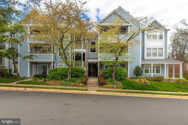 7707 Lafayette Forest Dr #61, ANNANDALE, VA 22003