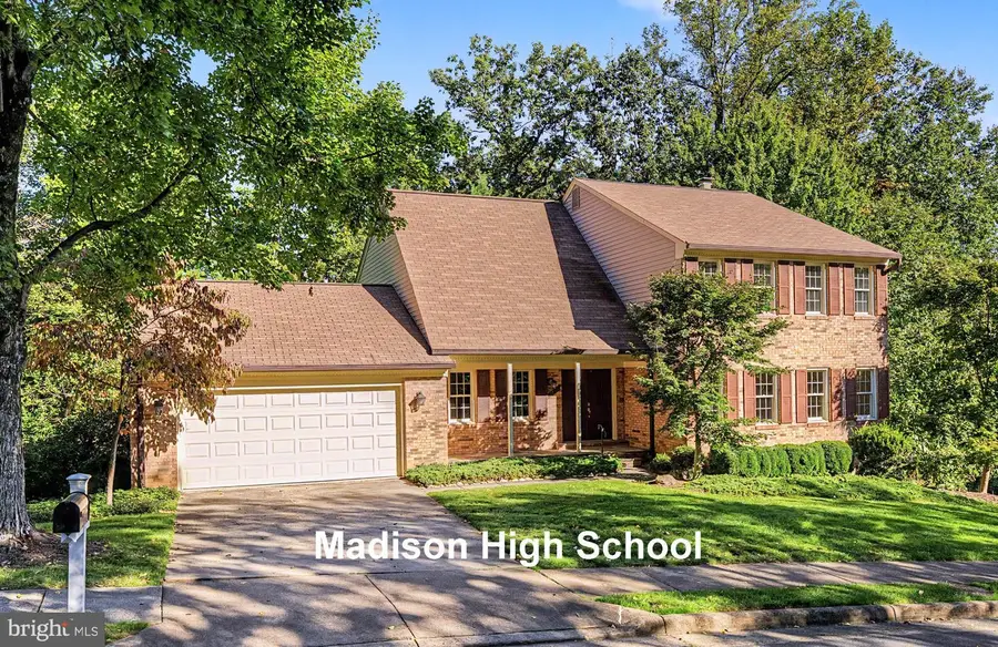 1640 Montmorency Dr, Vienna, VA 22182 - #2