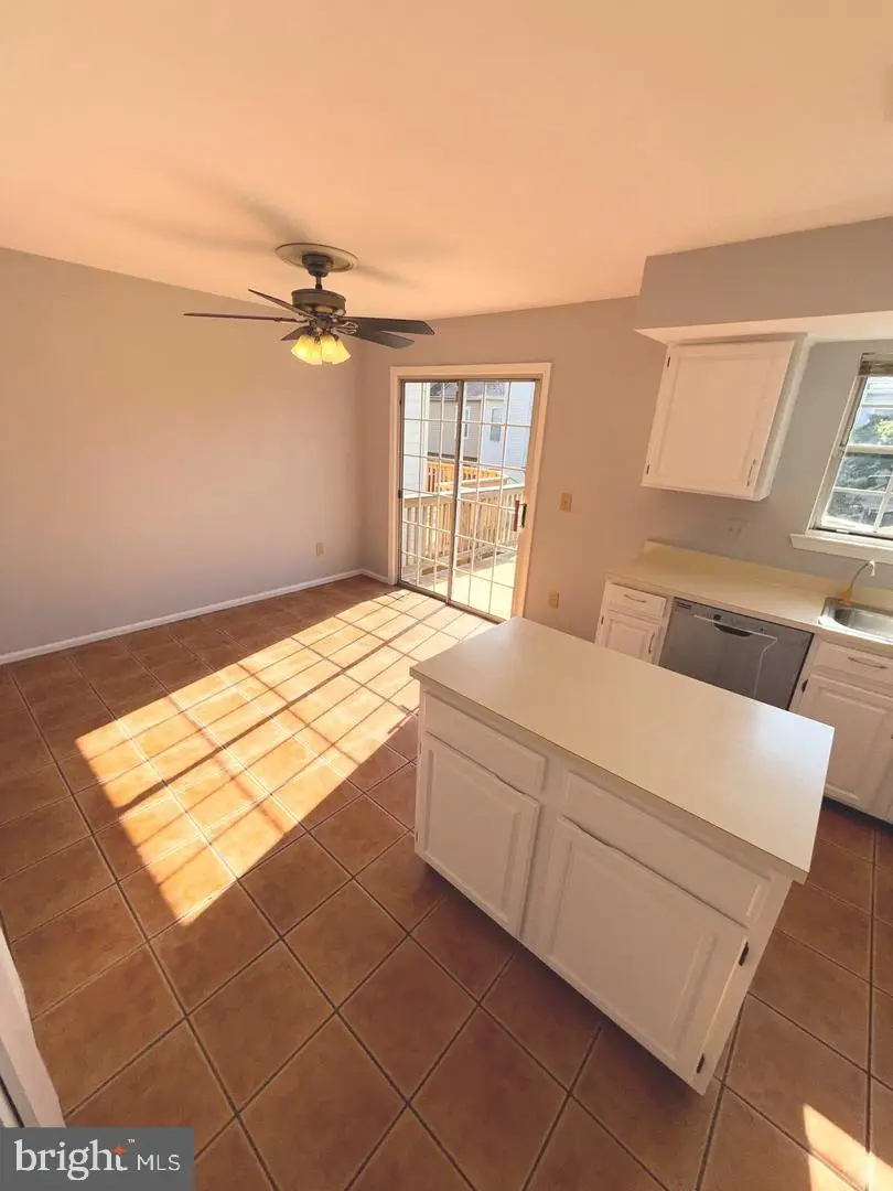 6520 Medinah Ln, Alexandria, VA 22312 - #3