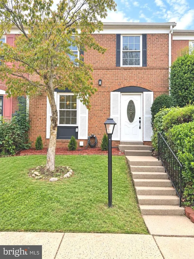 8058 Saint Annes Ct #8058, Alexandria, VA 22309 - #3