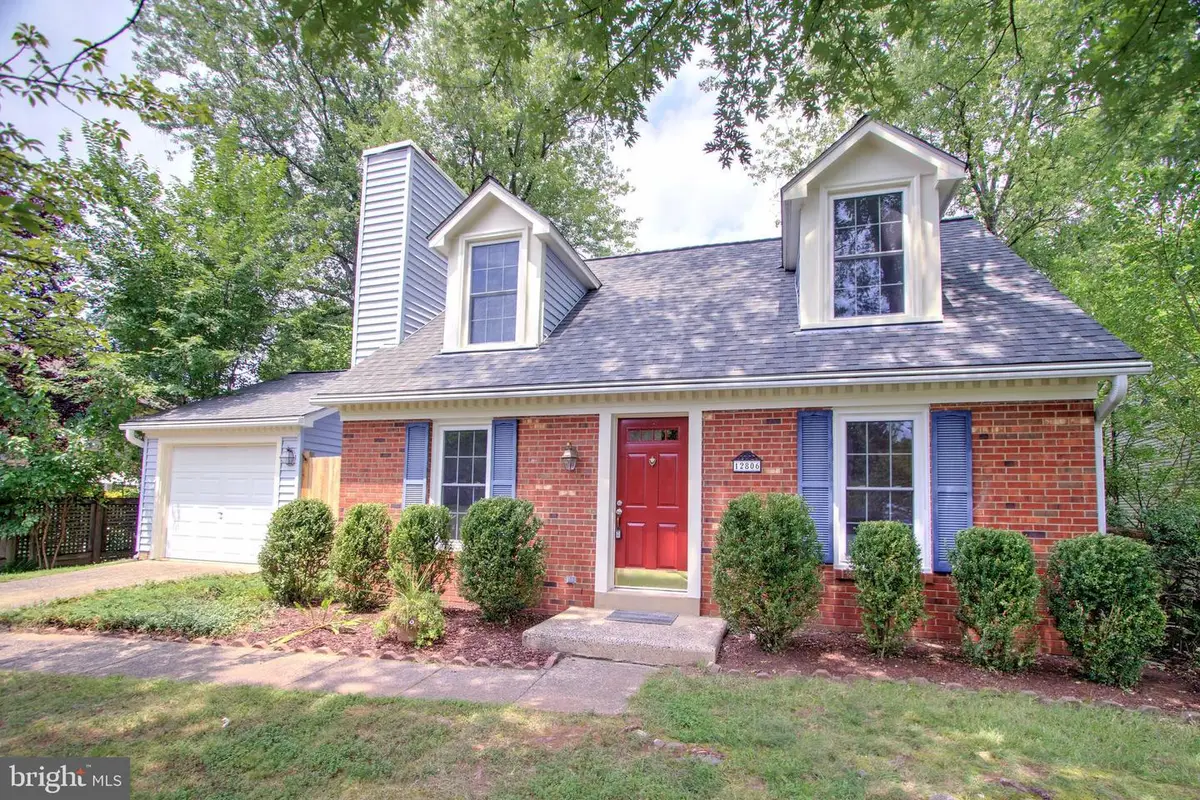 12806 Fantasia Dr, Herndon, VA 20170 - #1