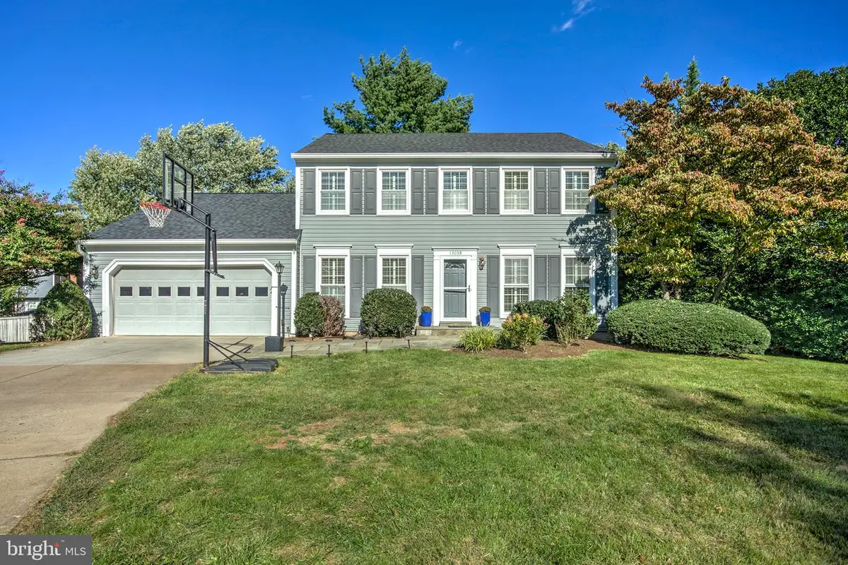 13058 Farthingale Dr, Herndon, VA 20171 - #1
