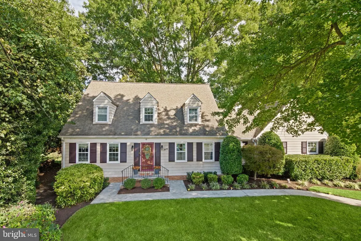 7609 Midday Ln, Alexandria, VA 22306 - #1