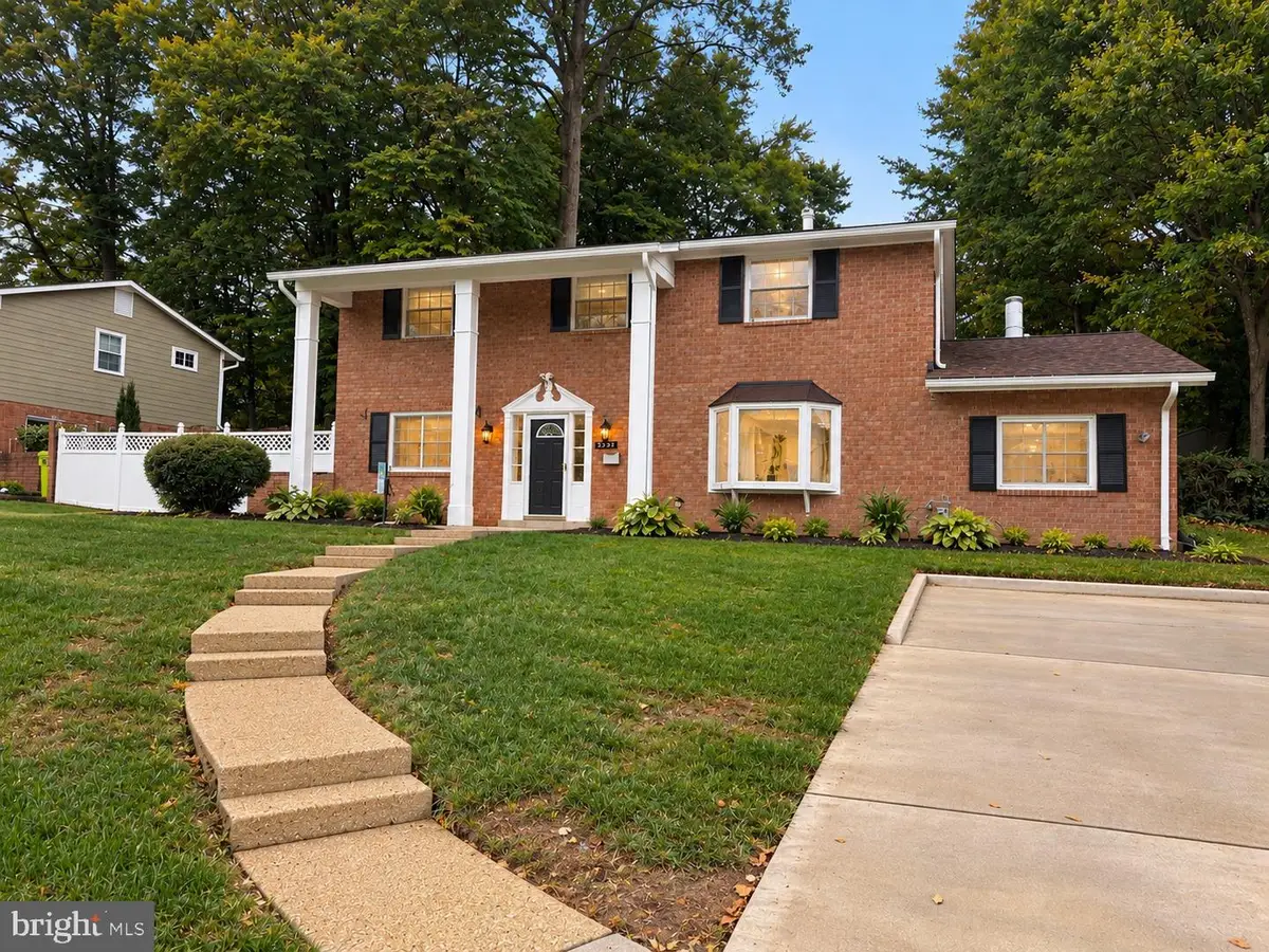 5232 Perth Ct, Springfield, VA 22151 - #1