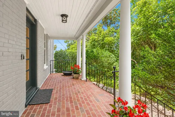 5716 N Kings Hwy, ALEXANDRIA, VA 22303