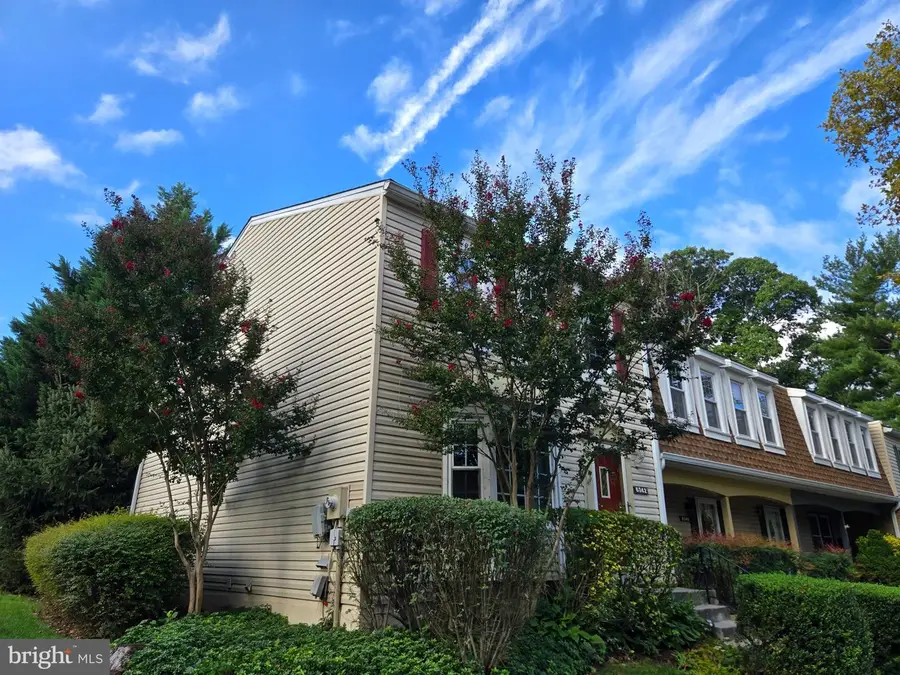 6342 Pine View Ct, Burke, VA 22015 - #2