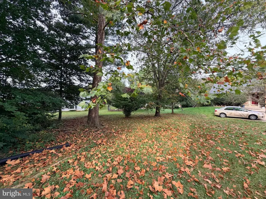 2606 Thomas Young Ln, Herndon, VA 20171 - #3