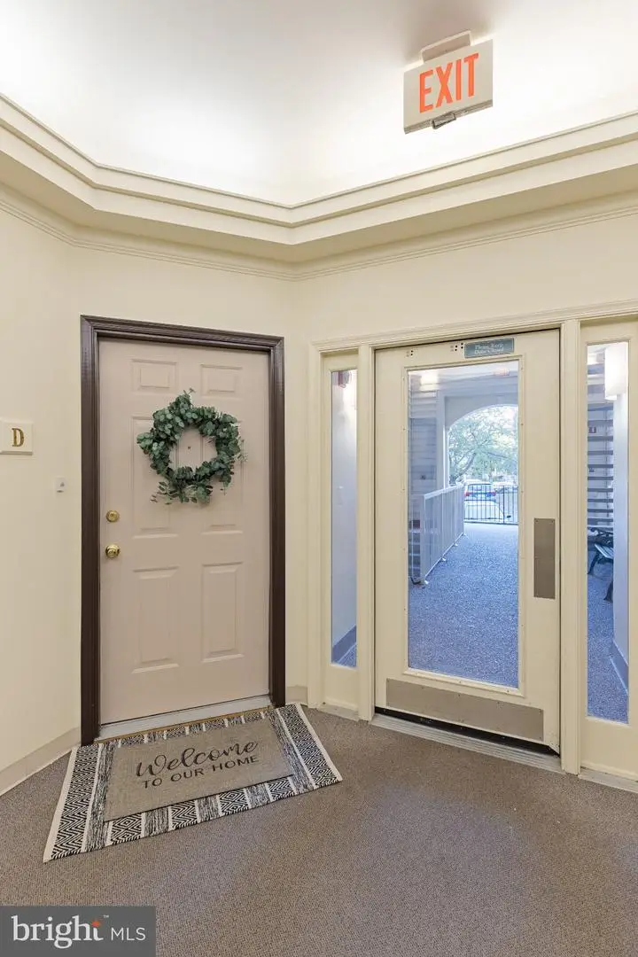 7708 Haynes Point Way #d, Alexandria, VA 22315 - #2