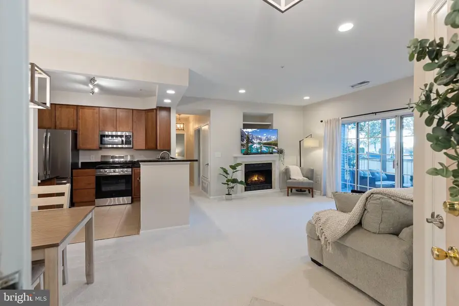 7708 Haynes Point Way #d, Alexandria, VA 22315 - #3