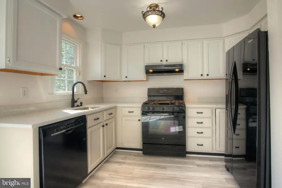 7833 Colonial Springs Blvd, Alexandria, VA 22306 - #3