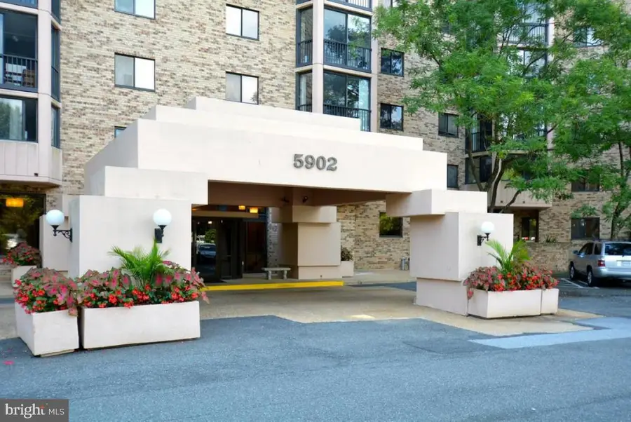 5902 Mt Eagle Dr #601, Alexandria, VA 22303 - #2